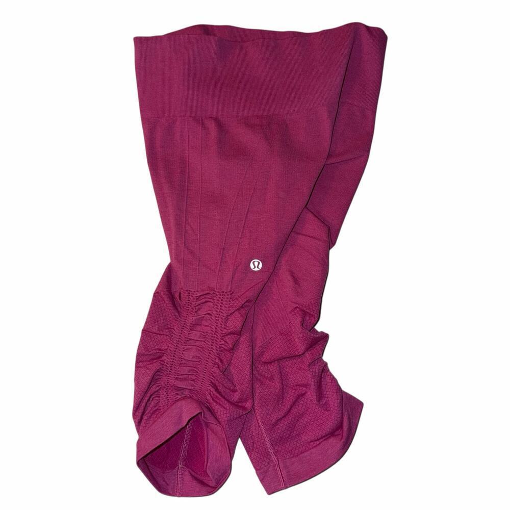 Lululemon Seamless High-Rise Leggings Women’s Size 6 Magenta Berry Cropped - Picture 2 of 7
